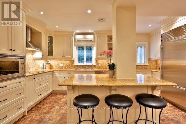 89 St Leonard's Avenue, Toronto, Ontario  M4N 1K4 - Photo 6 - C12772456