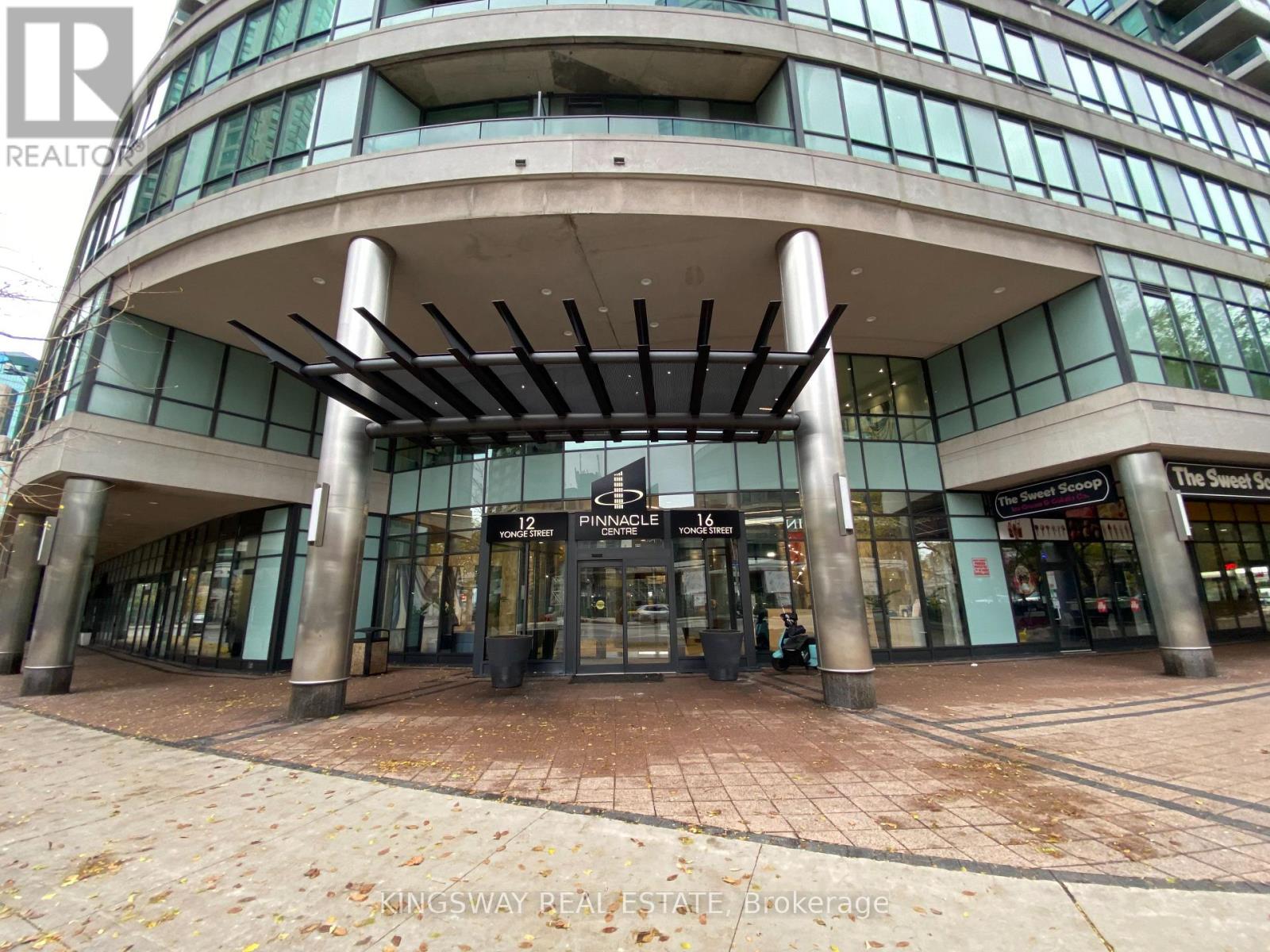 1802 - 16 Yonge Street, Toronto, Ontario  M5E 1R4 - Photo 2 - C12772470