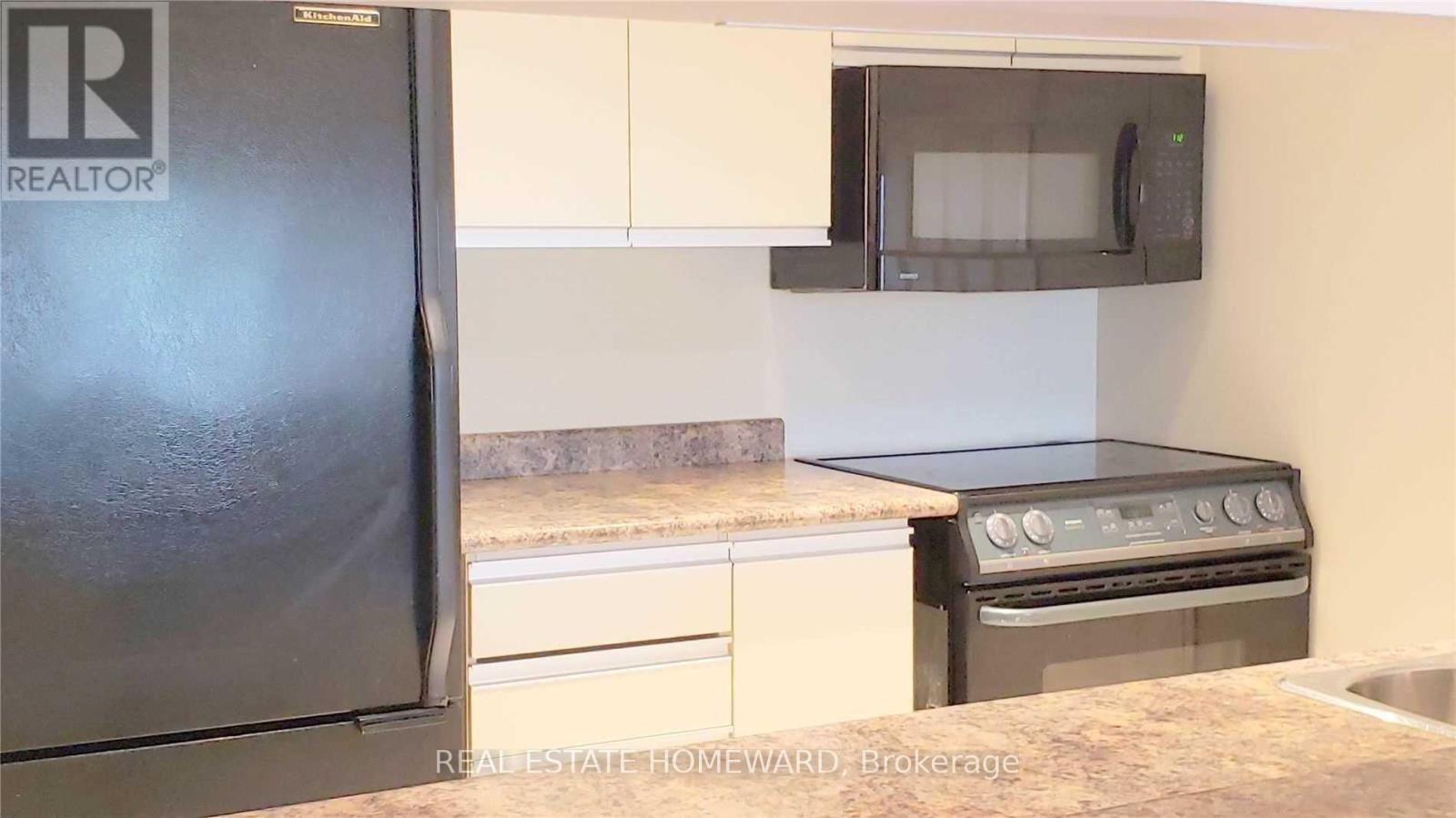 401 - 701 King Street W, Toronto, Ontario  M5V 2W7 - Photo 4 - C12772476