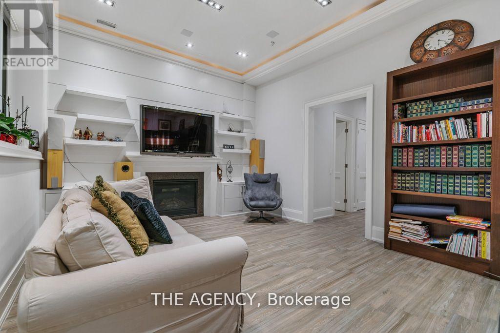 52 Carmichael Avenue, Toronto, Ontario  M5M 2W7 - Photo 30 - C12772480