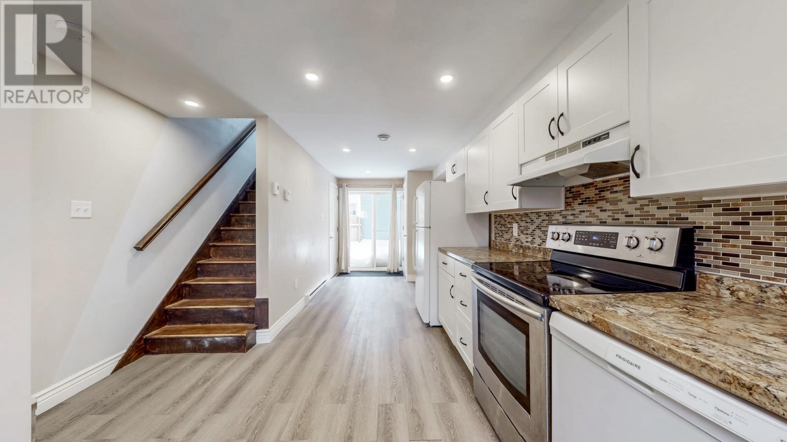 6 Carew Street, St. John's, Newfoundland & Labrador  A1C 3N6 - Photo 6 - 1294403