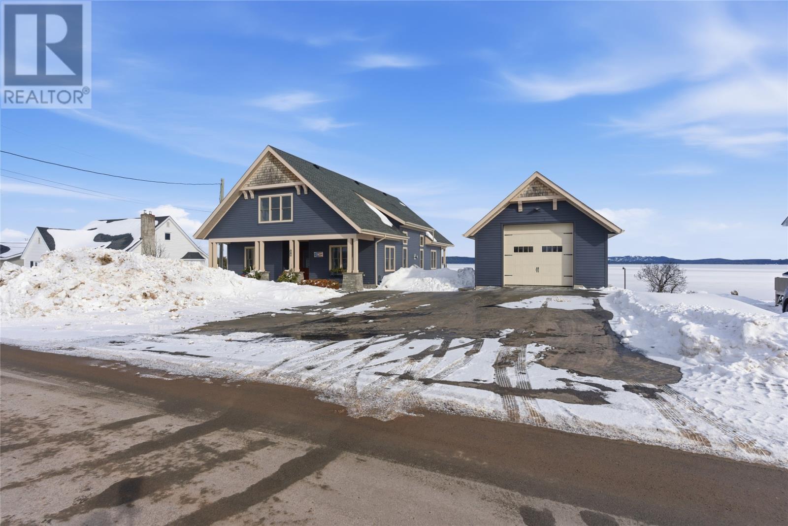 28 Church Road, Botwood, Newfoundland & Labrador  A0H 1E0 - Photo 3 - 1294394