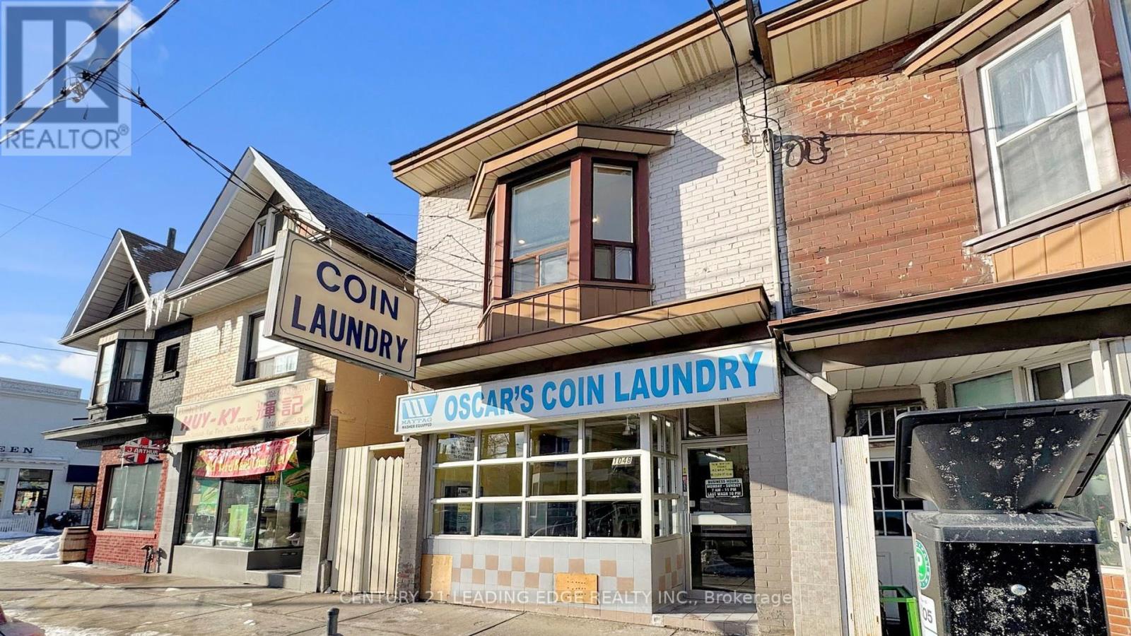 1048 GERRARD STREET E, Toronto, Ontario