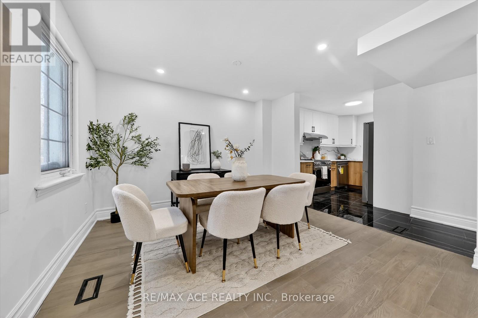 233 Oakridge Drive, Toronto, Ontario  M1M 2B5 - Photo 11 - E12772484