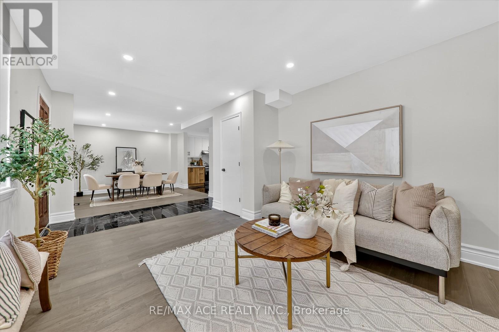 233 Oakridge Drive, Toronto, Ontario  M1M 2B5 - Photo 13 - E12772484