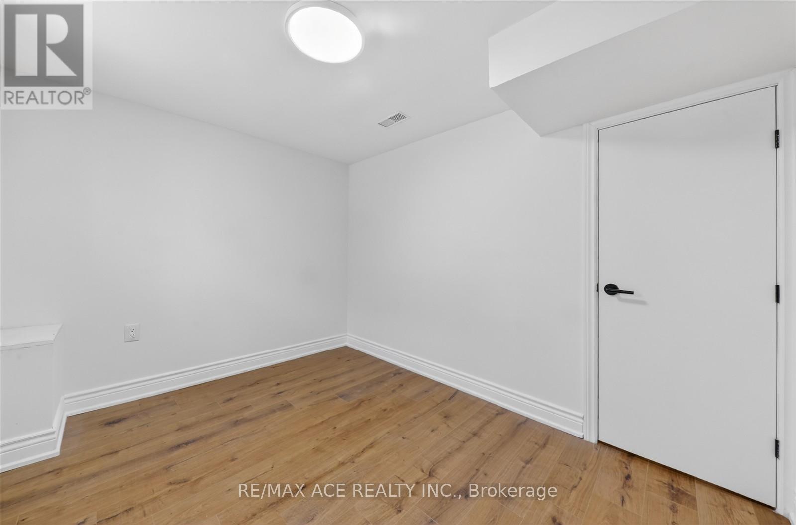 233 Oakridge Drive, Toronto, Ontario  M1M 2B5 - Photo 36 - E12772484