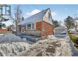233 OAKRIDGE DRIVE, Toronto, Ontario