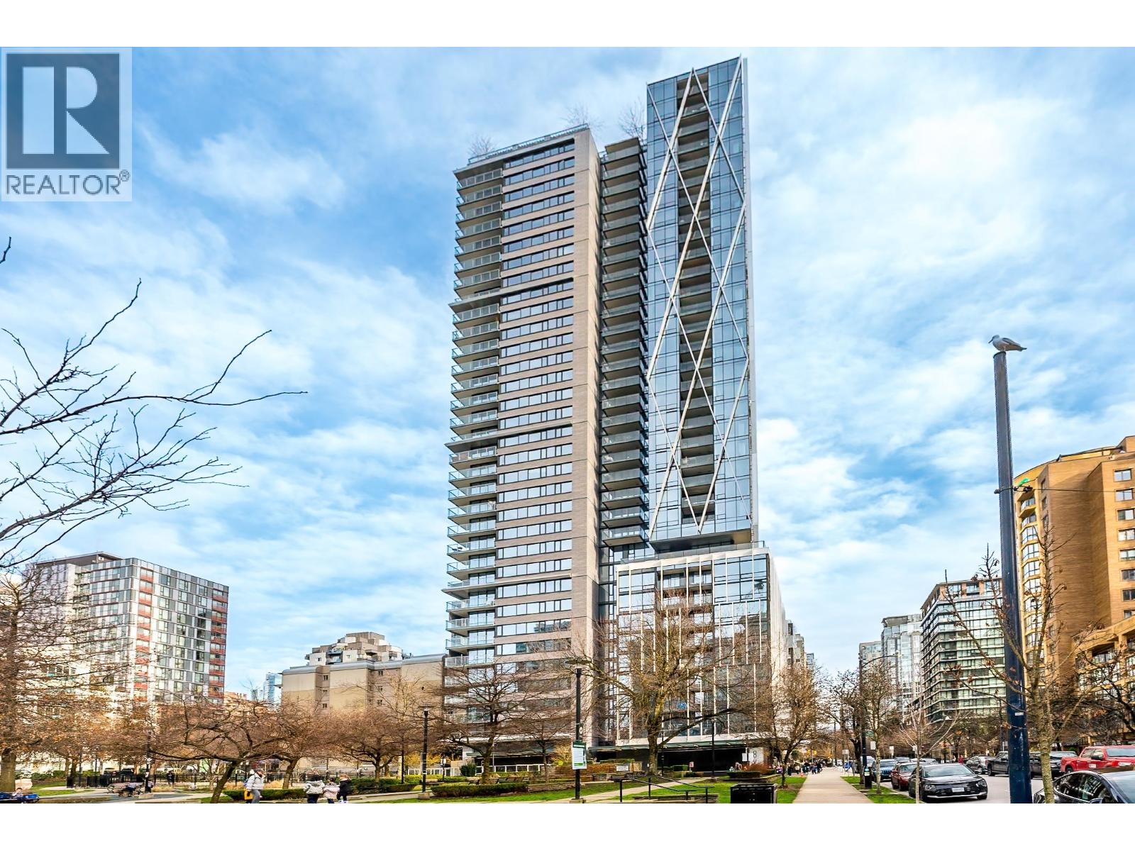 Listing Picture 38 of 40 : 2703 1111 RICHARDS STREET, Vancouver / 溫哥華 - 魯藝地產 Yvonne Lu Group - MLS Medallion Club Member