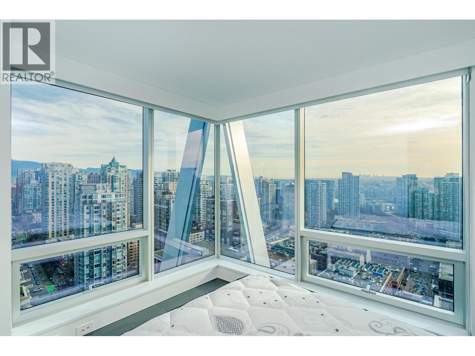 Listing Picture 18 of 40 : 2703 1111 RICHARDS STREET, Vancouver / 溫哥華 - 魯藝地產 Yvonne Lu Group - MLS Medallion Club Member