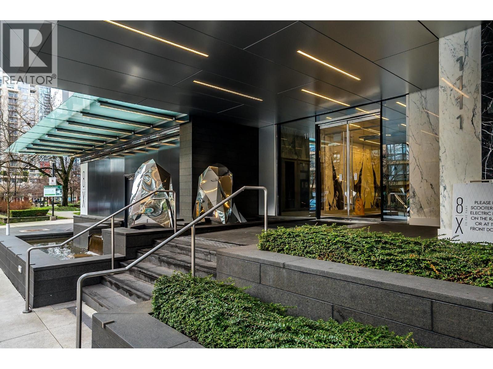 Listing Picture 3 of 40 : 2703 1111 RICHARDS STREET, Vancouver / 溫哥華 - 魯藝地產 Yvonne Lu Group - MLS Medallion Club Member