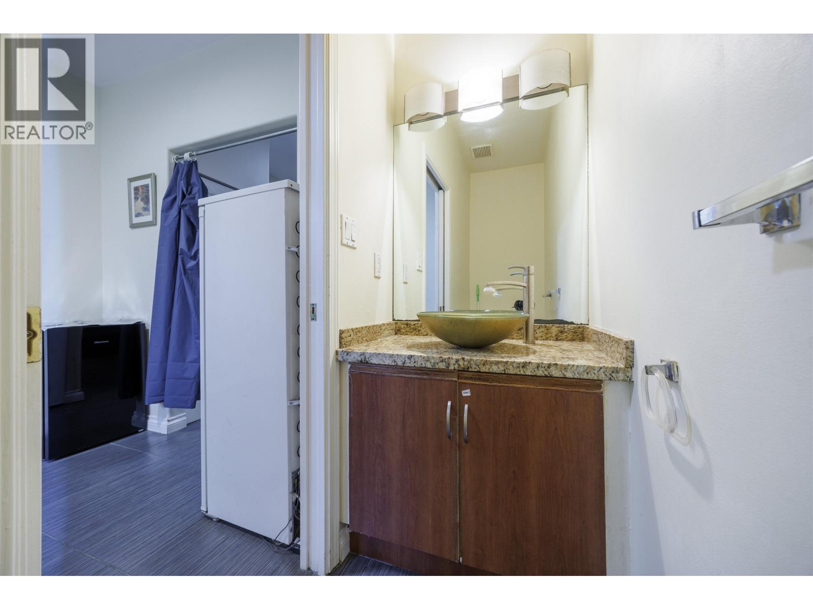 4774 Knight Street, Vancouver, British Columbia  V5N 3N2 - Photo 16 - R3079657