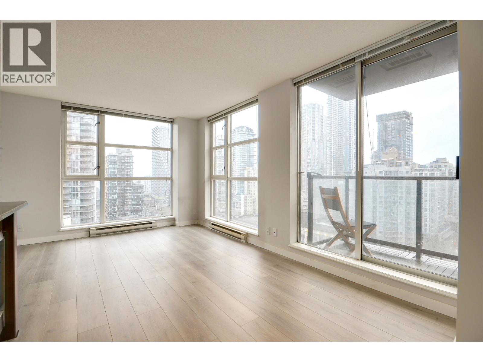 1808 1199 Seymour Street, Vancouver, British Columbia  V6B 1K3 - Photo 4 - R3087859