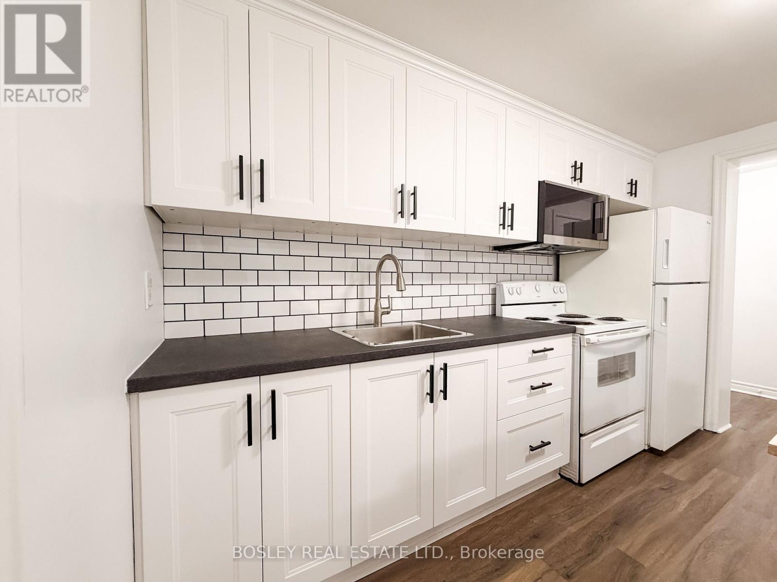 B2 - 464 PALMER AVENUE, Richmond Hill, Ontario