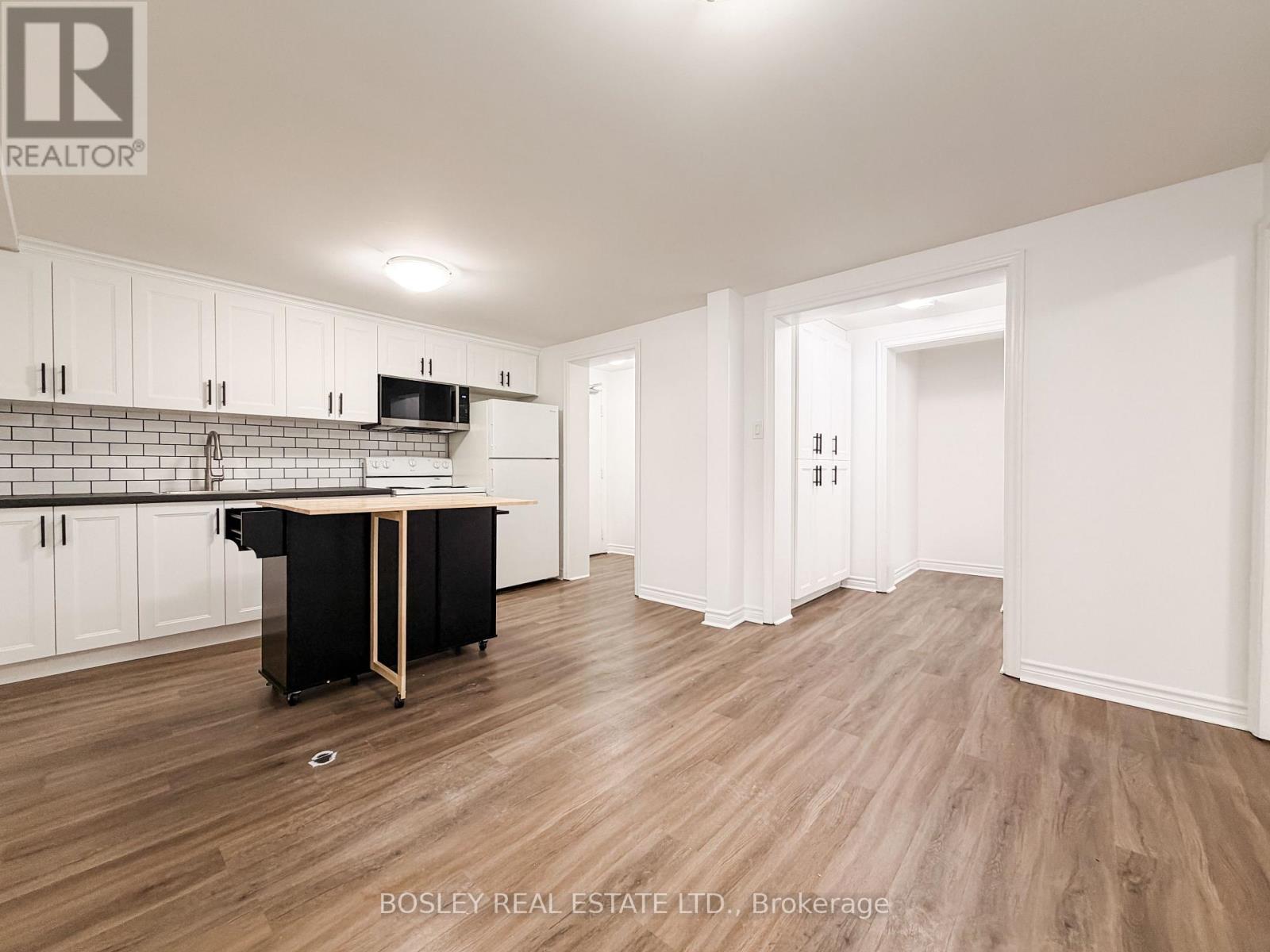 B2 - 464 Palmer Avenue, Richmond Hill, Ontario  L4C 1R1 - Photo 10 - N12772336