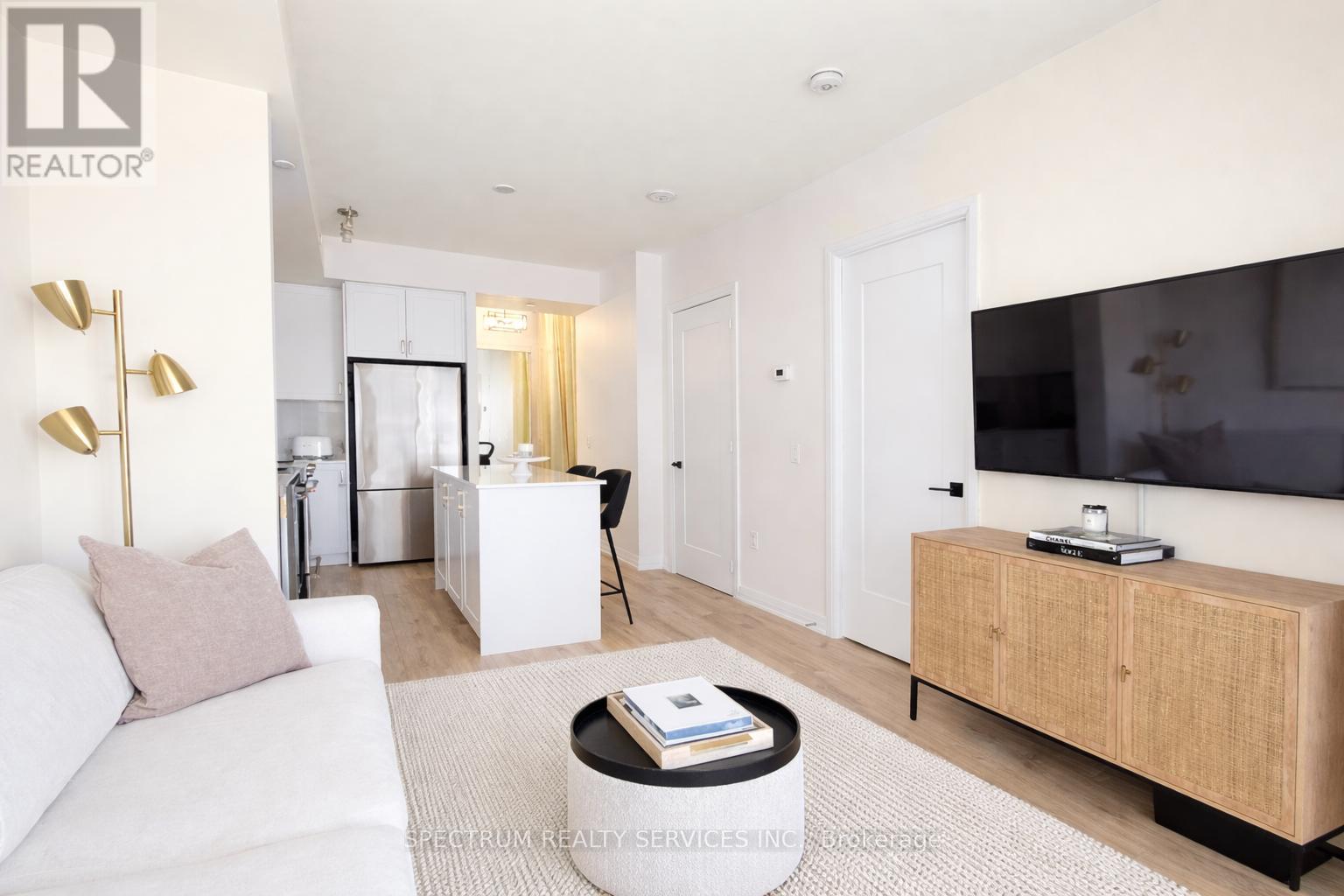 907 - 9000 Jane Street, Vaughan, Ontario  L4K 0M6 - Photo 9 - N12772340