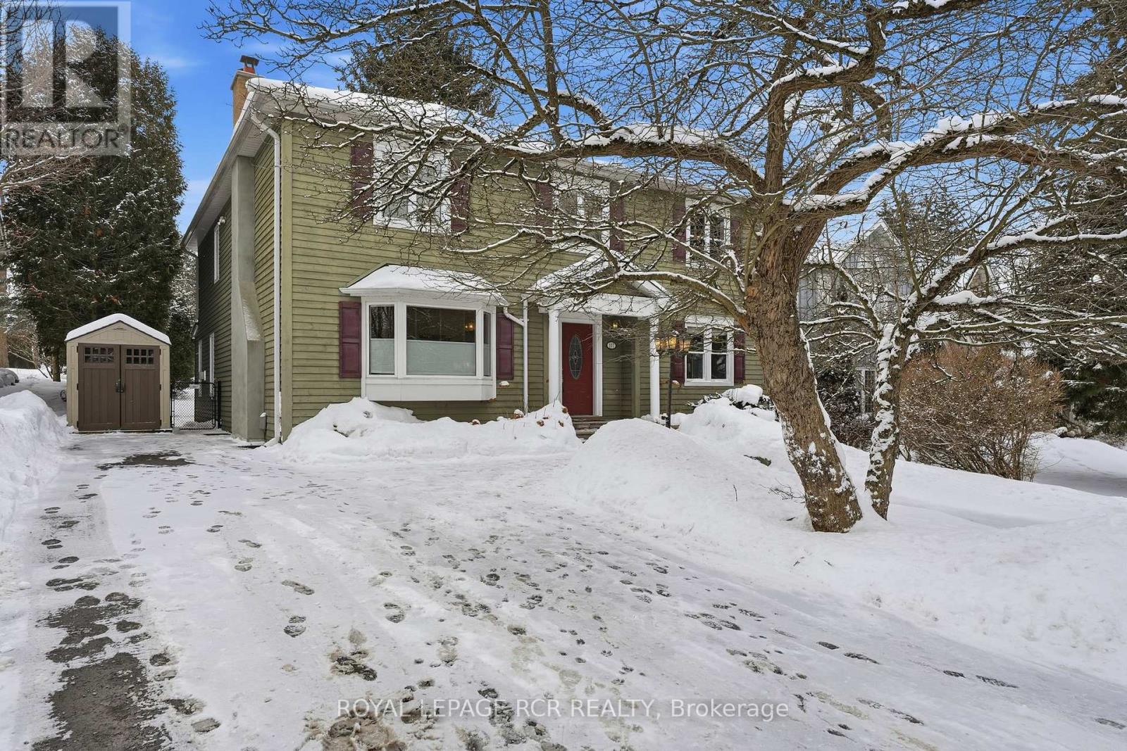 117 Tyler Street, Aurora, Ontario  L4G 2N4 - Photo 2 - N12772364