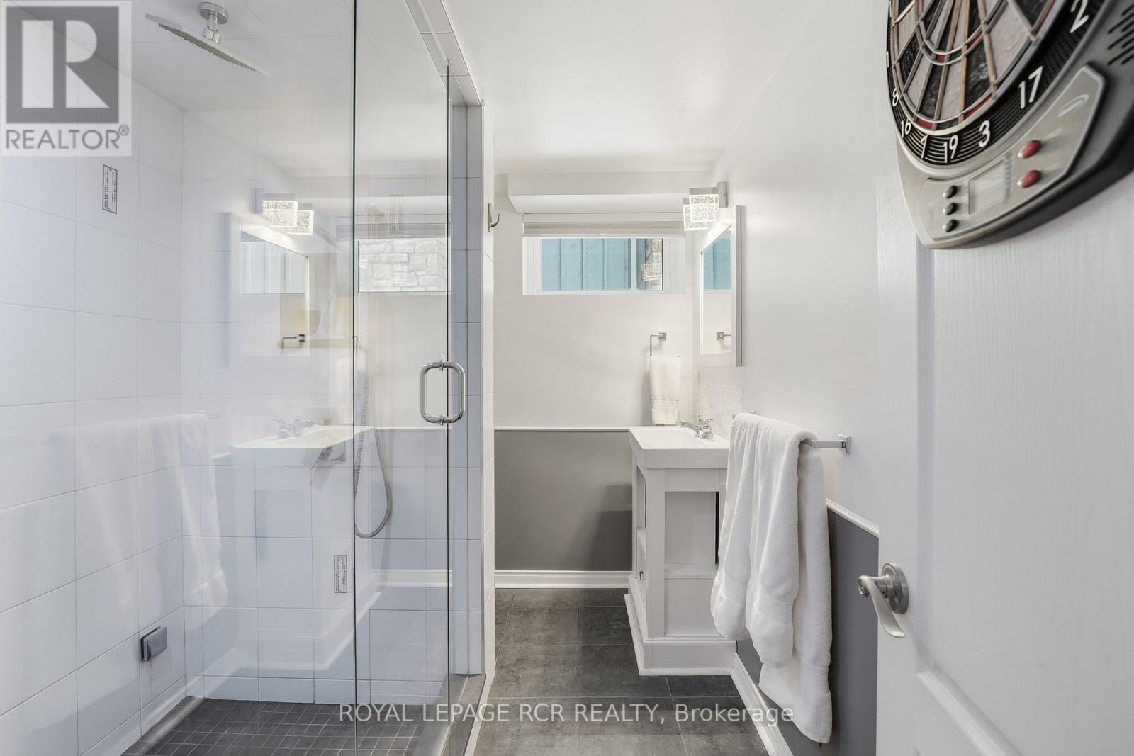 117 Tyler Street, Aurora, Ontario  L4G 2N4 - Photo 35 - N12772364