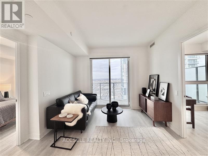 W2001 - 185 Millway Drive, Vaughan, Ontario  L4K 0L2 - Photo 5 - N12772446