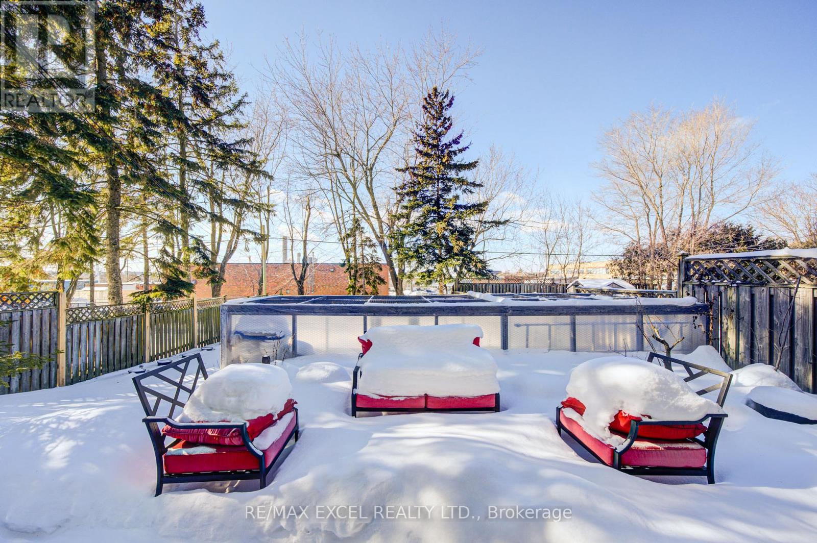 80 Sherwood Forest Drive, Markham, Ontario  L3P 1R1 - Photo 31 - N12772542