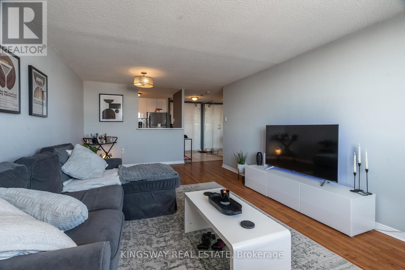 503 - 6720 Glen Erin Drive, Mississauga, Ontario  L5N 3K8 - Photo 10 - W12772348