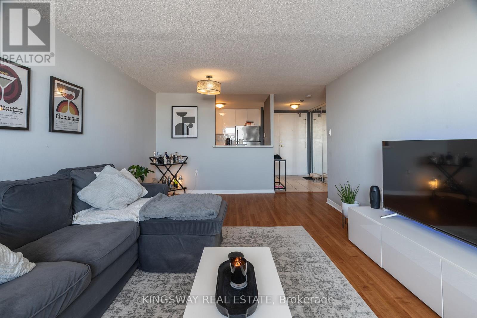 503 - 6720 Glen Erin Drive, Mississauga, Ontario  L5N 3K8 - Photo 9 - W12772348