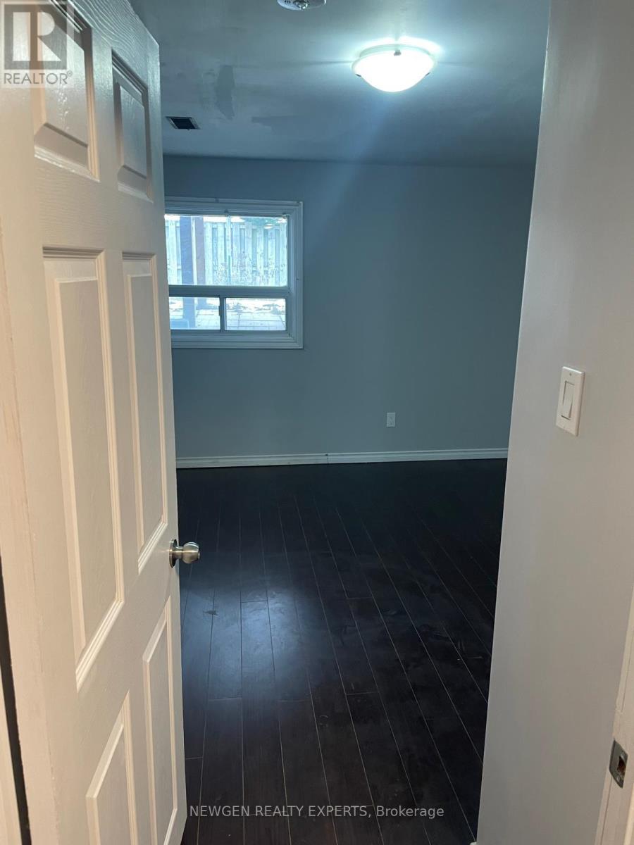 28 Royal Salisbury Way, Brampton (Madoc), Ontario  L6V 3J6 - Photo 23 - W12772374