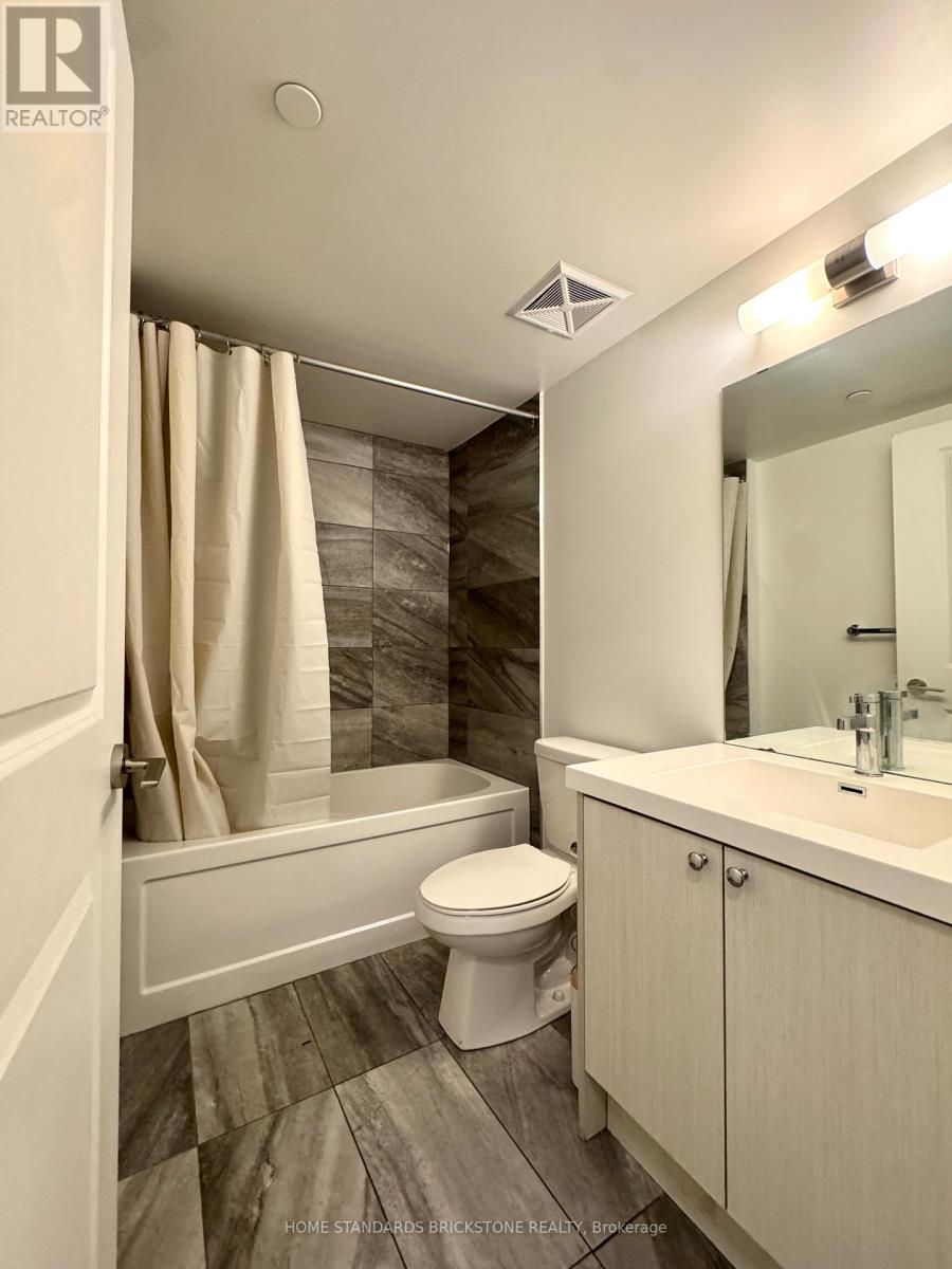 207 - 155 Downsview Park Boulevard, Toronto, Ontario  M3K 0E3 - Photo 18 - W12772376