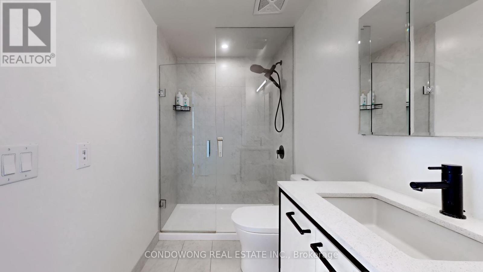 1101 - 1808 St Clair Avenue W, Toronto, Ontario  M6N 0C1 - Photo 19 - W12772448