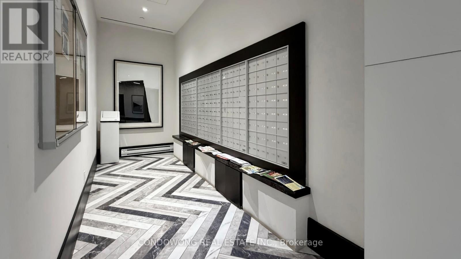 1101 - 1808 St Clair Avenue W, Toronto, Ontario  M6N 0C1 - Photo 45 - W12772448