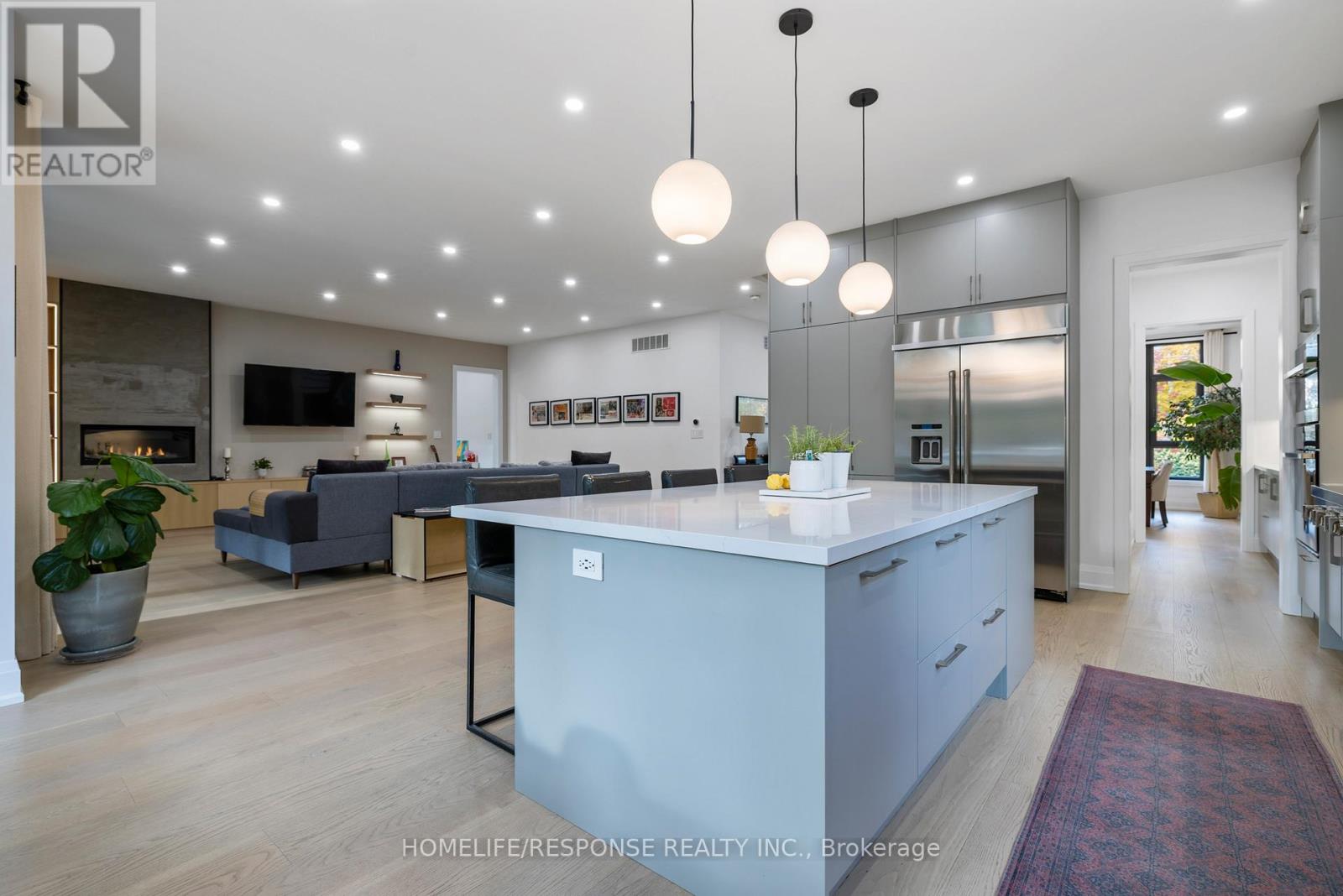 2110 Courtland Crescent, Mississauga, Ontario  L4Y 1V2 - Photo 13 - W12772460