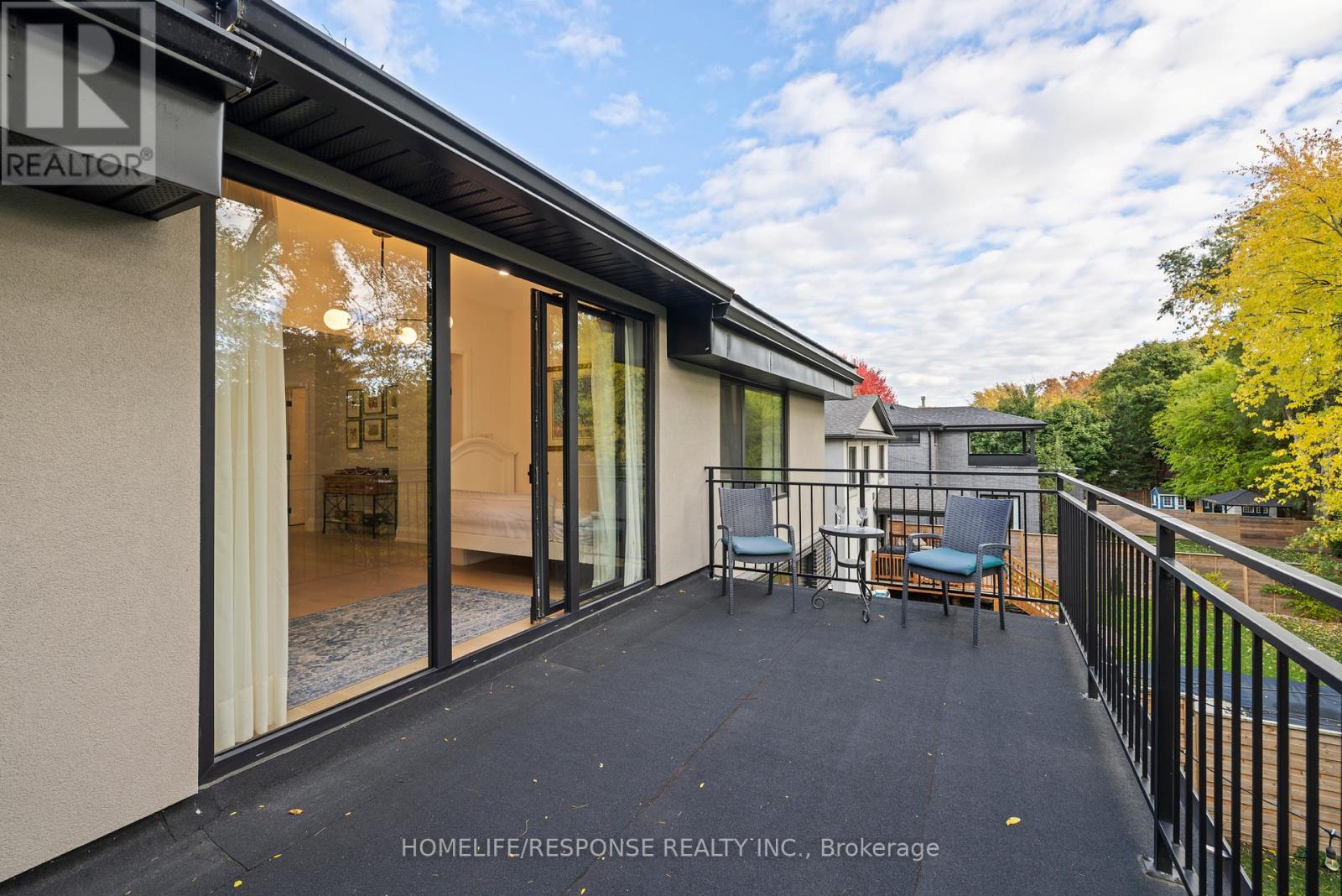 2110 Courtland Crescent, Mississauga, Ontario  L4Y 1V2 - Photo 24 - W12772460