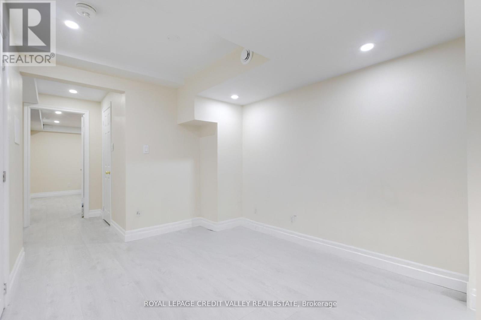 #bsmt - 46 Brunswick Street, Brampton, Ontario  L6X 4Z9 - Photo 8 - W12772466