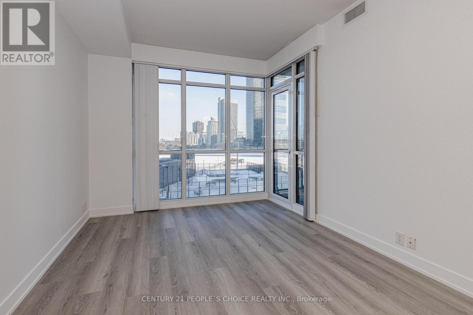 722 - 10 Park Lawn Road E, Toronto, Ontario  M8V 0H9 - Photo 26 - W12772506