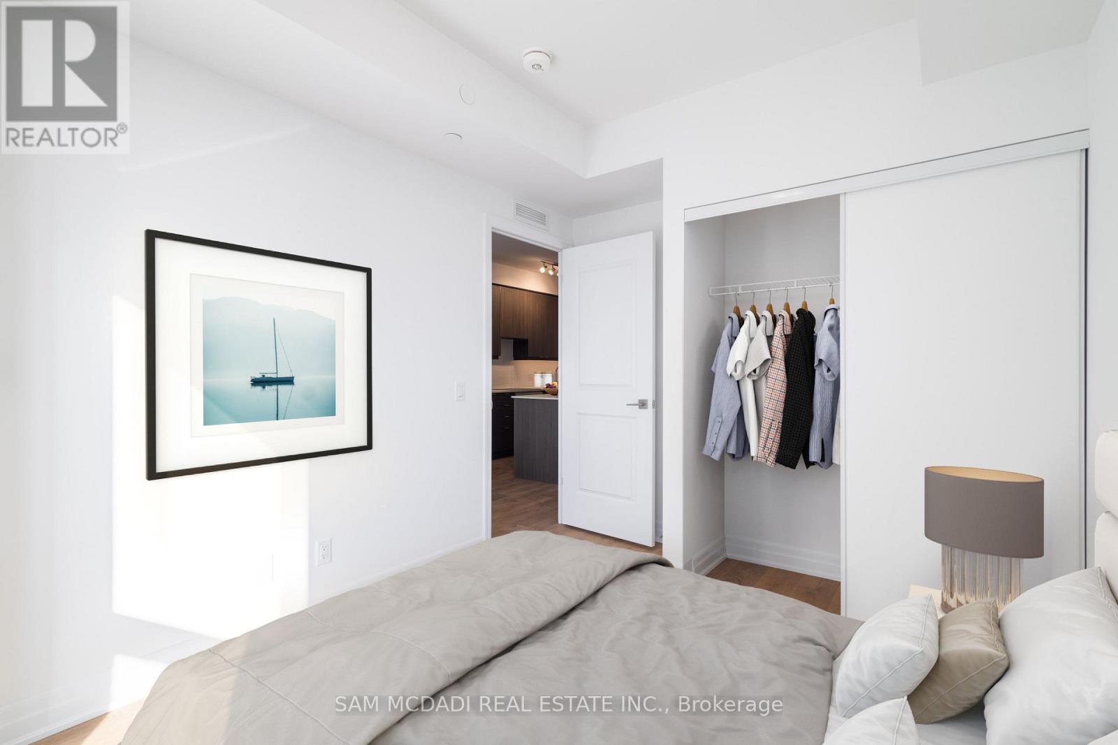 1409 - 30 Elm Drive W, Mississauga, Ontario  L5B 0N6 - Photo 5 - W12772534