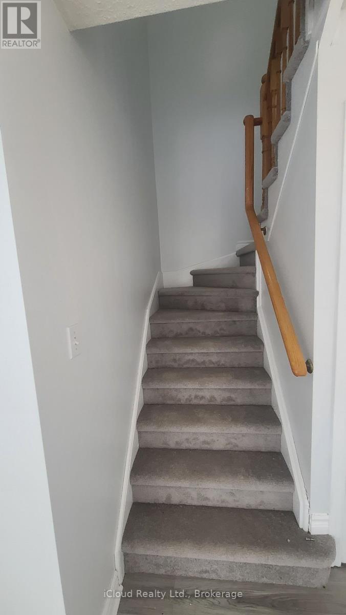 150 Twin Pines Crescent, Brampton, Ontario  L7A 1N2 - Photo 14 - W12772548