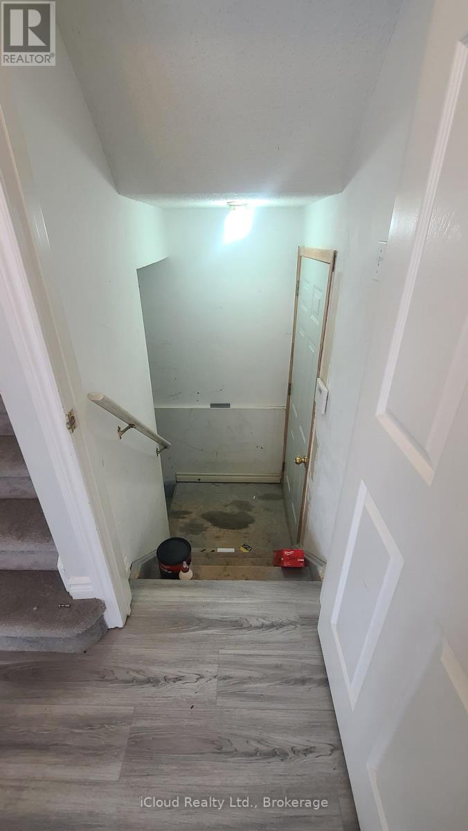 150 Twin Pines Crescent, Brampton, Ontario  L7A 1N2 - Photo 18 - W12772548