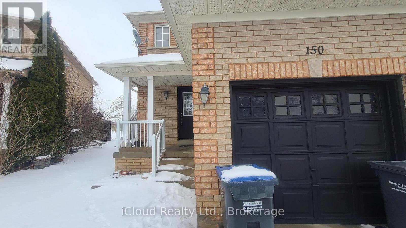 150 Twin Pines Crescent, Brampton, Ontario  L7A 1N2 - Photo 2 - W12772548