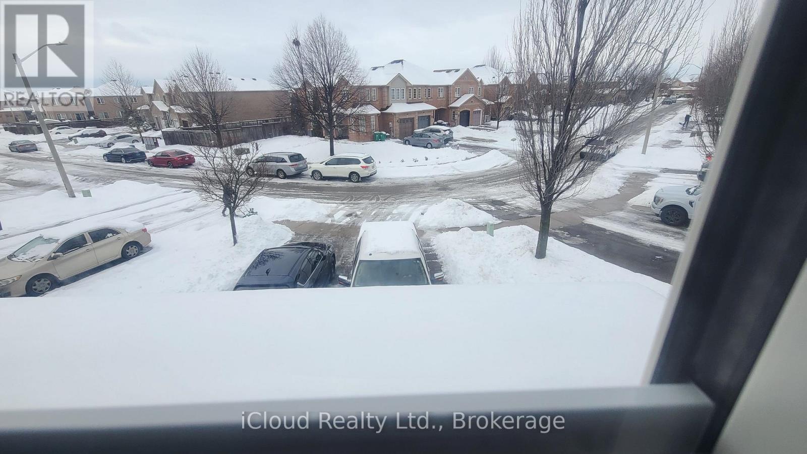 150 Twin Pines Crescent, Brampton, Ontario  L7A 1N2 - Photo 25 - W12772548