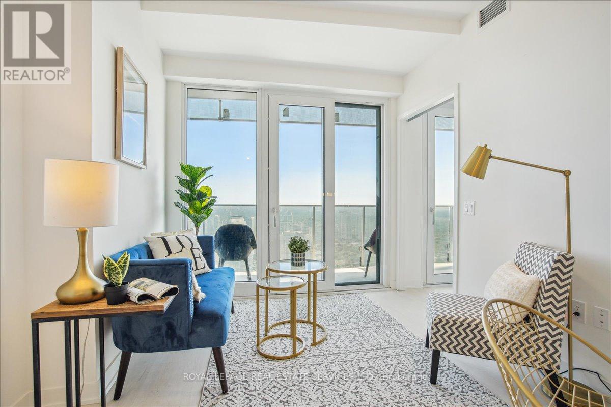 4301 - 3900 Confederation Parkway, Mississauga, Ontario  L5B 0M3 - Photo 18 - W12772568