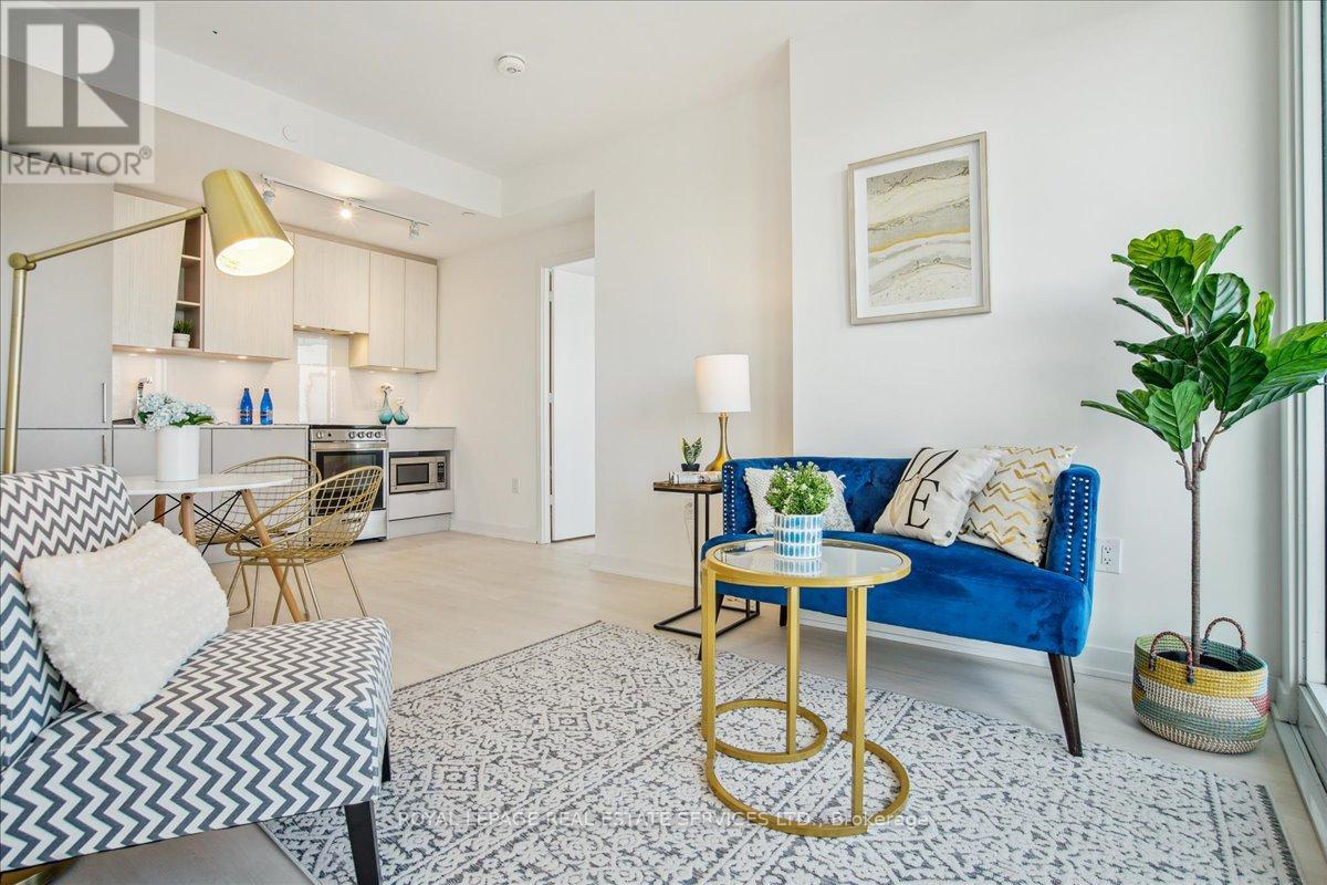 4301 - 3900 Confederation Parkway, Mississauga, Ontario  L5B 0M3 - Photo 19 - W12772568