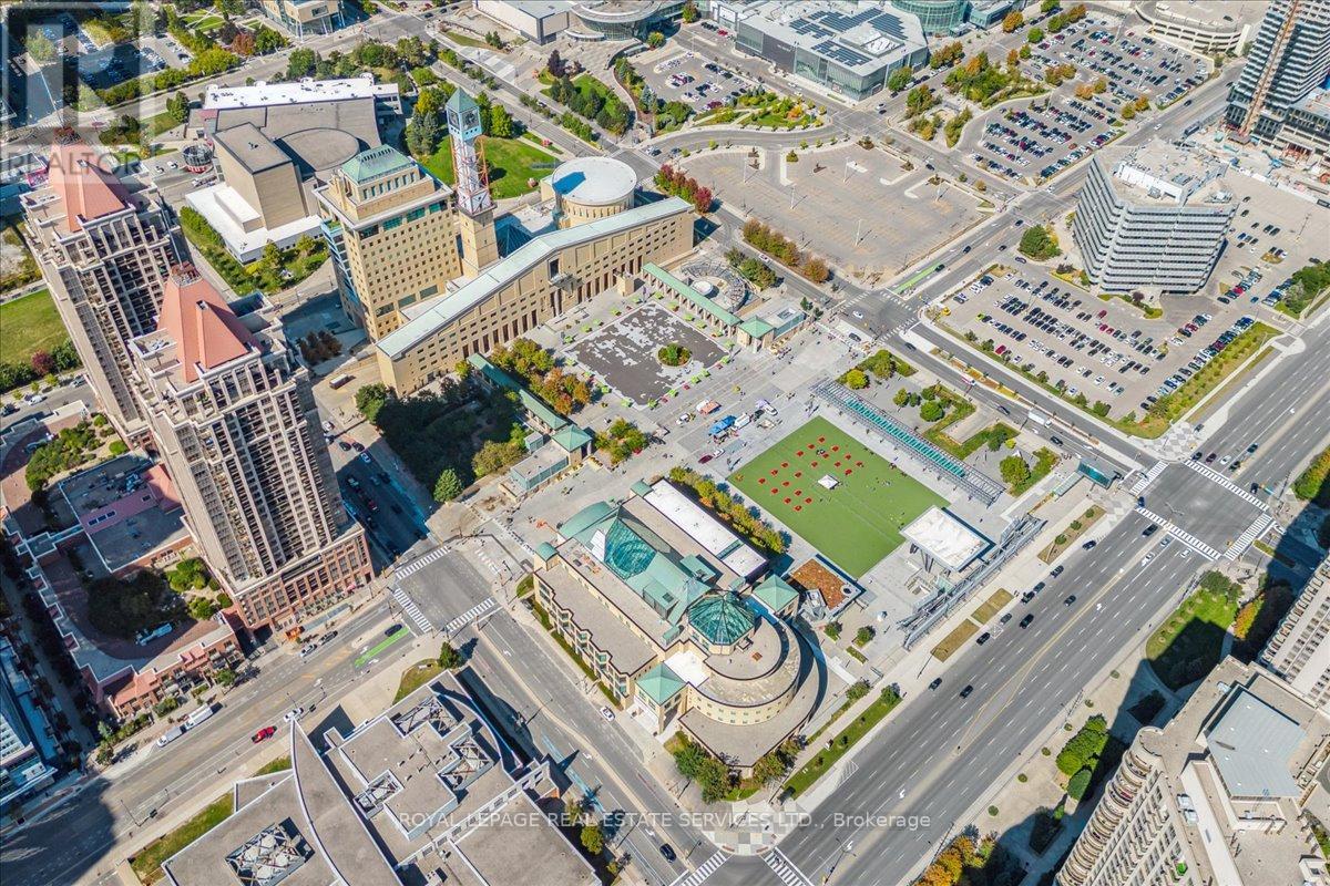 4301 - 3900 Confederation Parkway, Mississauga, Ontario  L5B 0M3 - Photo 43 - W12772568