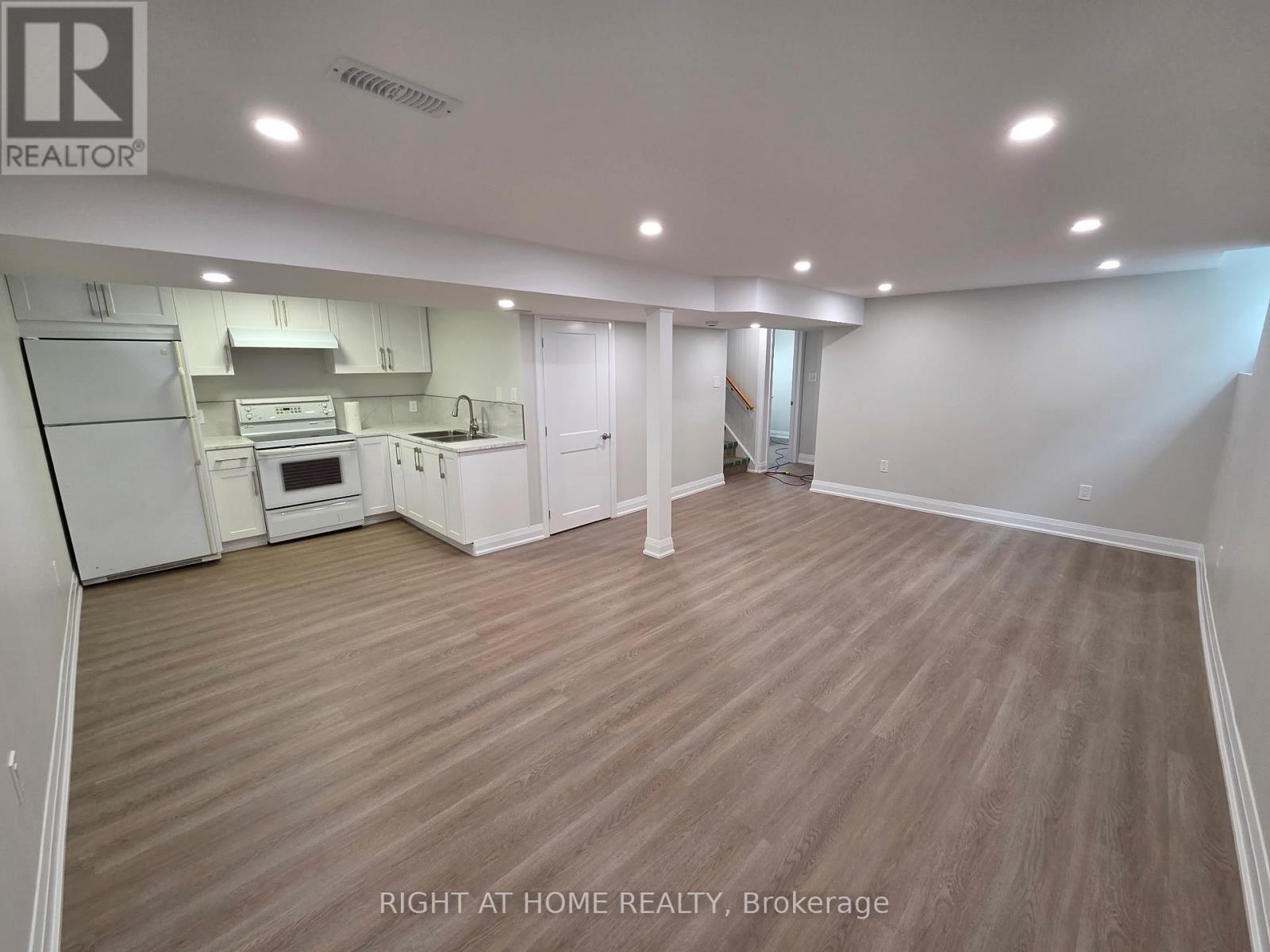 6245 MILLERS GROVE, Mississauga, Ontario