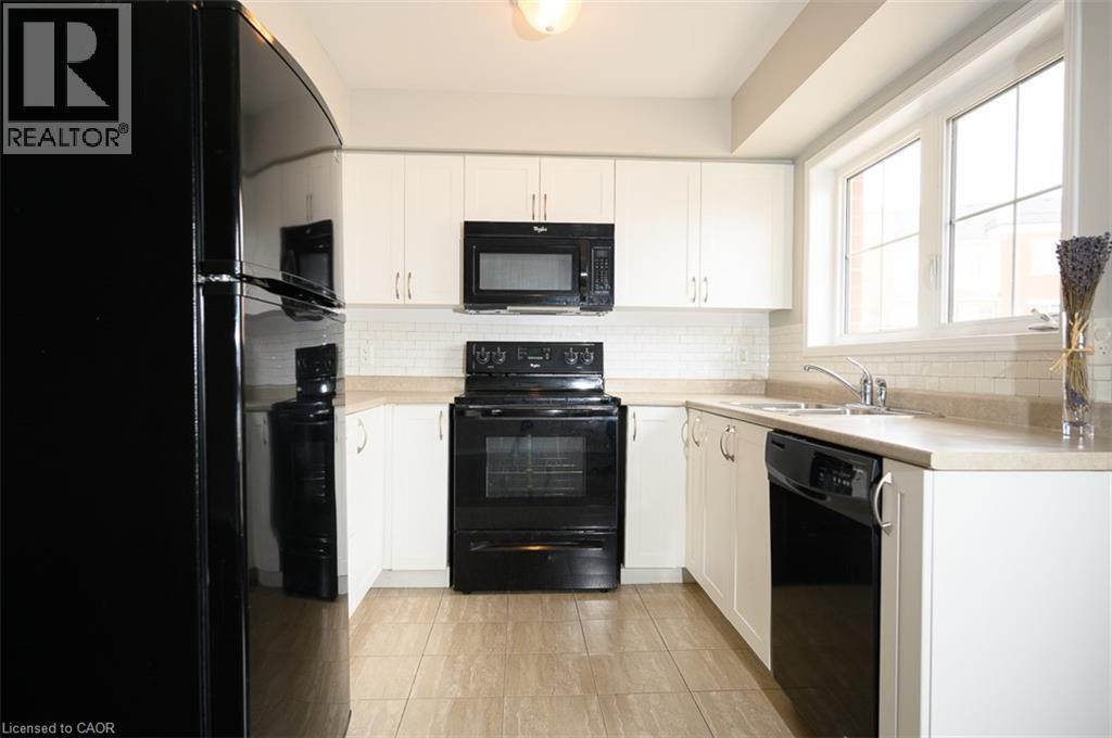31 Hays Boulevard Unit# 9, Oakville, Ontario  L6H 0J1 - Photo 3 - 40802498