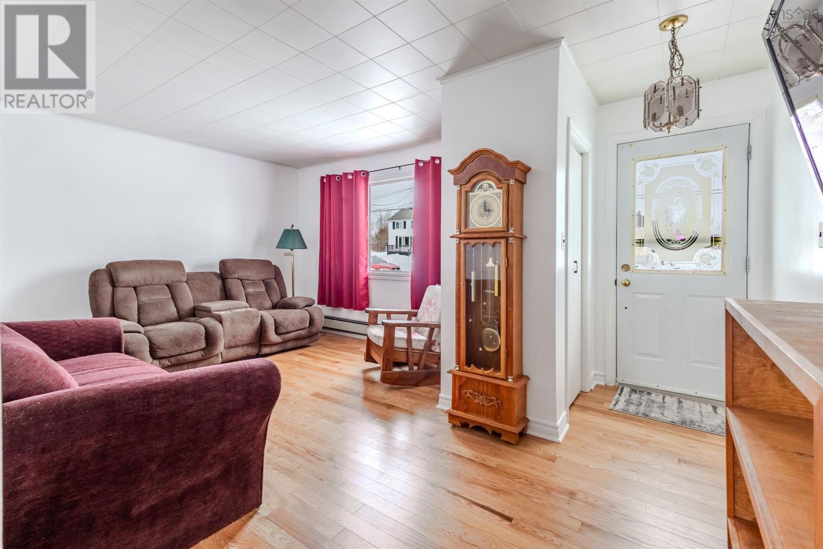 96 Duffell Drive, Mira Road, Nova Scotia  B1P 3G9 - Photo 6 - 202602447