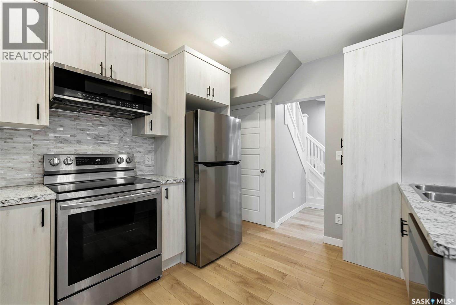 3726 Dewdney Avenue, Regina, Saskatchewan  S4T 0Z7 - Photo 14 - SK028162