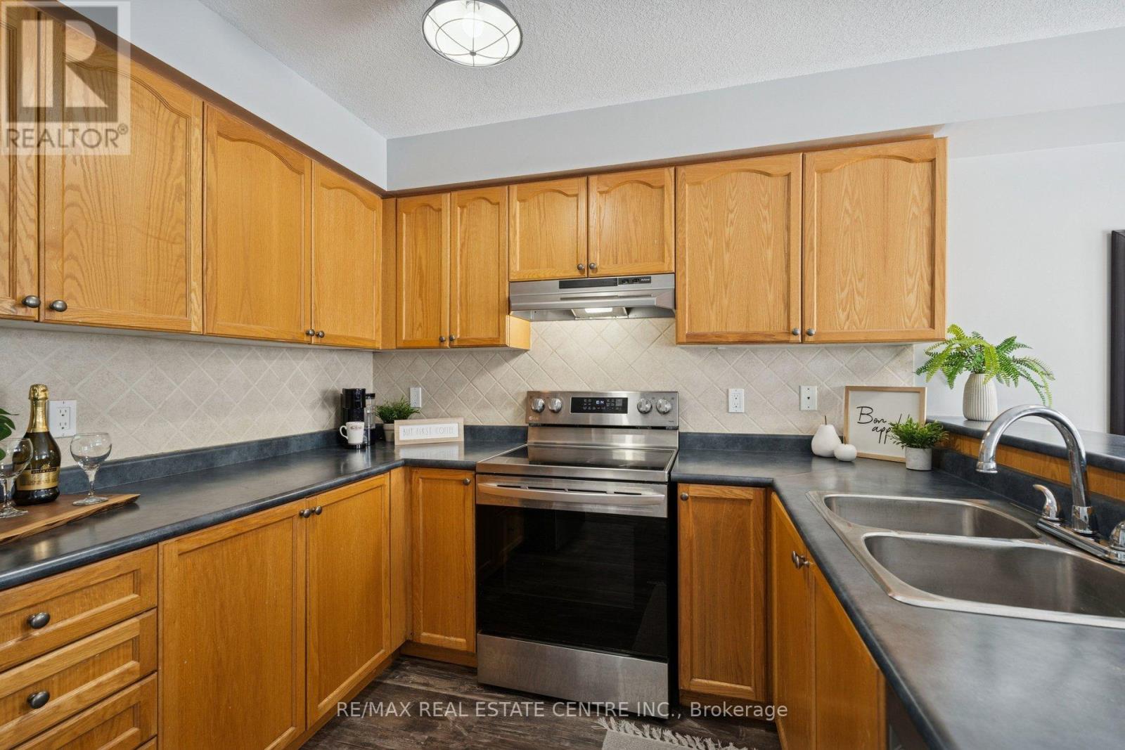 150 Marion Street, Shelburne, Ontario  L9V 3C1 - Photo 14 - X12772424