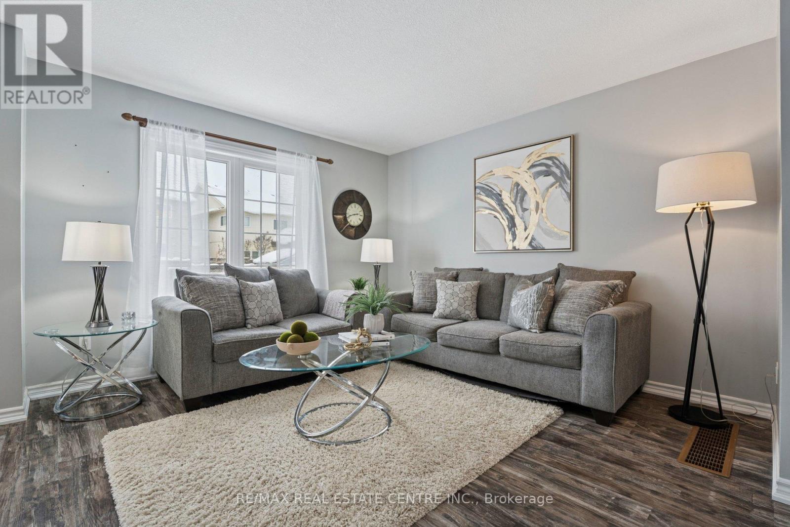 150 Marion Street, Shelburne, Ontario  L9V 3C1 - Photo 9 - X12772424