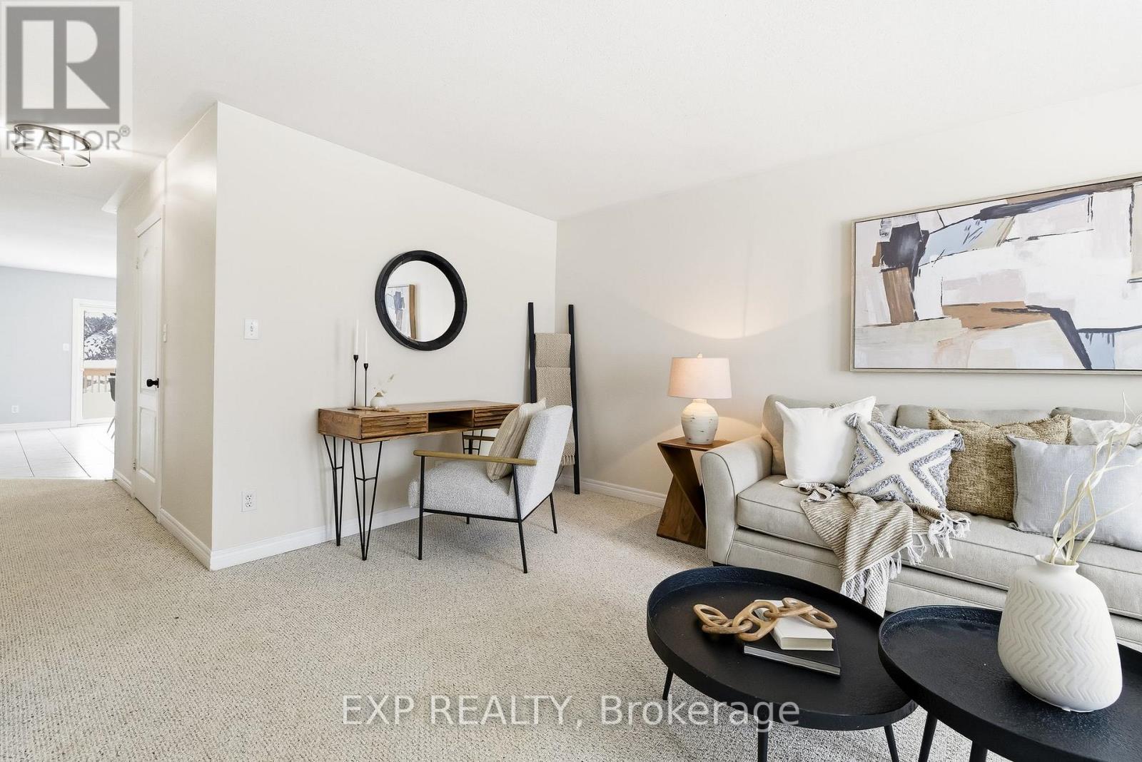 10 Mcgibbon Boulevard, Kawartha Lakes, Ontario  K9V 6G3 - Photo 11 - X12772434