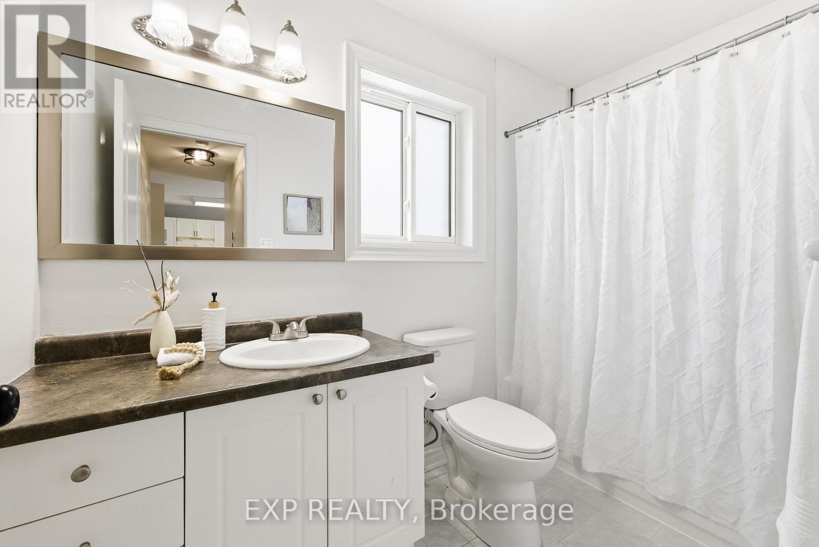 10 Mcgibbon Boulevard, Kawartha Lakes, Ontario  K9V 6G3 - Photo 24 - X12772434