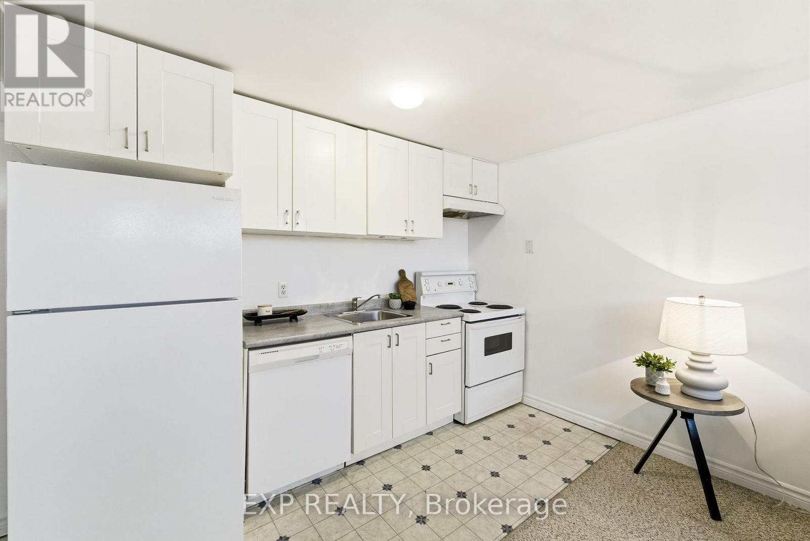 10 Mcgibbon Boulevard, Kawartha Lakes, Ontario  K9V 6G3 - Photo 31 - X12772434